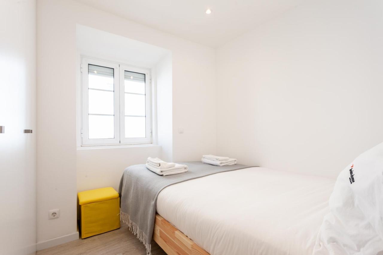 Flh Ajuda Modern Apartment Lisbon Luaran gambar