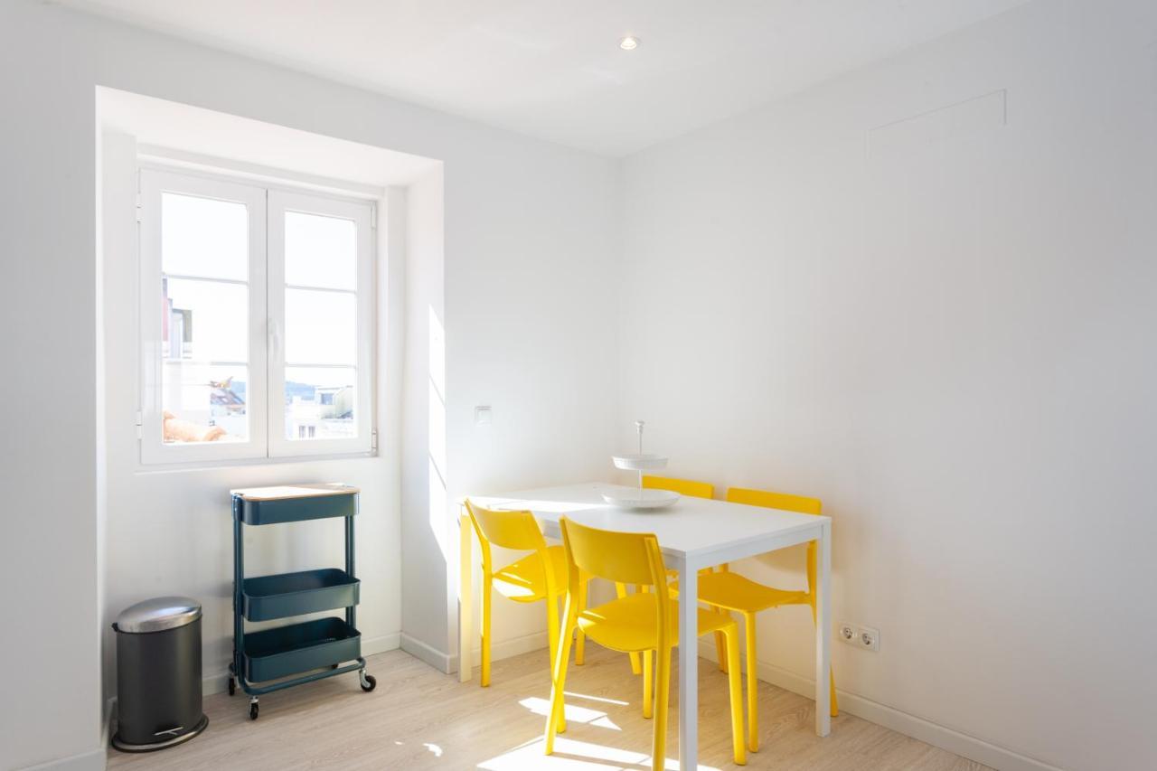 Flh Ajuda Modern Apartment Lisbon Luaran gambar
